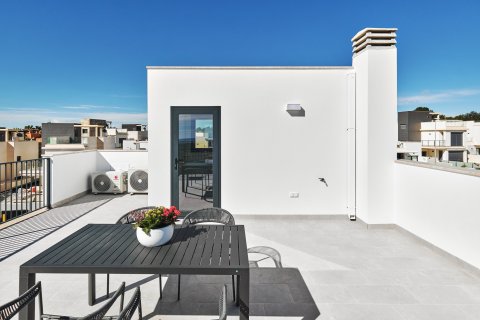 Villa pārdošanā San Miguel de Salinas, Alicante, Spānijā 3 istabas, 237 m2 Nr. 188618 - attēls 18