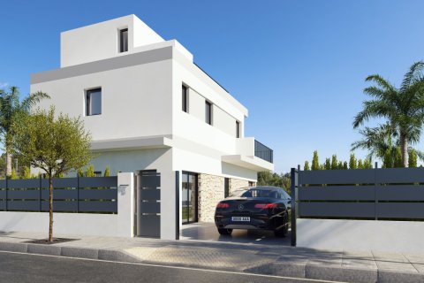 Villa pārdošanā San Miguel de Salinas, Alicante, Spānijā 3 istabas, 237 m2 Nr. 188618 - attēls 2