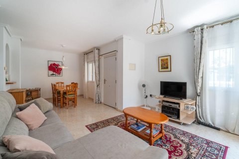 Casa adosada en venta en Playa Flamenca II, Alicante, España 2 dormitorios, 97 m2 No. 189448 - foto 3