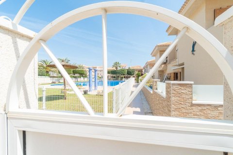 Casa adosada en venta en Playa Flamenca II, Alicante, España 2 dormitorios, 97 m2 No. 189448 - foto 15