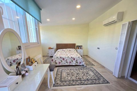 Villa pārdošanā Dehesa De Campoamor, Alicante, Spānijā 5 istabas, 265 m2 Nr. 189450 - attēls 18