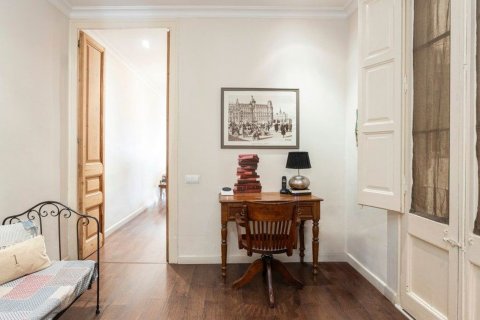 Apartamento en venta en Barcelona, España 2 dormitorios, 114 m2 No. 156652 - foto 6