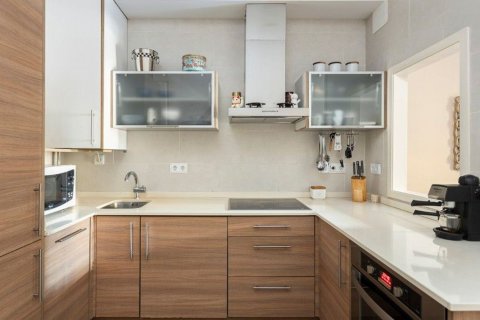 Apartamento en venta en Barcelona, España 2 dormitorios, 114 m2 No. 156652 - foto 8