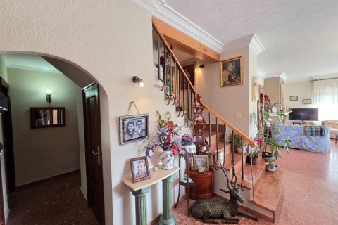 Willa w Elda, Alicante, Hiszpania 6 sypialni, 441 mkw. nr 156268 – zdjęcie 12