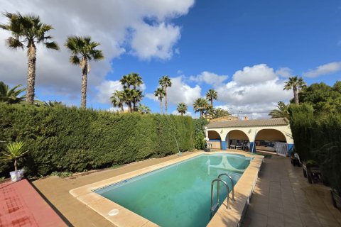 Willa w Elda, Alicante, Hiszpania 6 sypialni, 441 mkw. nr 156268 – zdjęcie 3