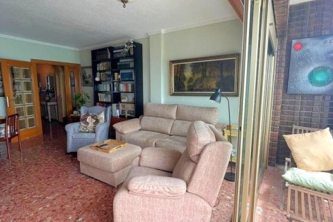 Lägenhet till salu i Torrevieja, Alicante, Spanien 4 sovrum, 130 kvm. Nr. 156267 - foto 13