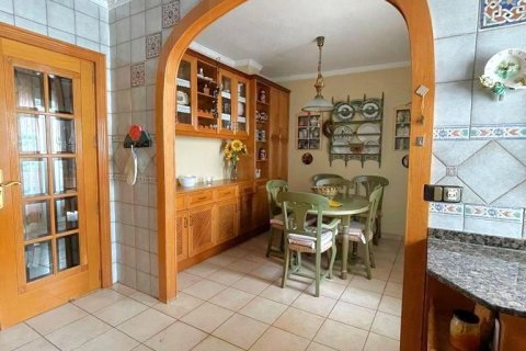 Lägenhet till salu i Torrevieja, Alicante, Spanien 4 sovrum, 130 kvm. Nr. 156267 - foto 19