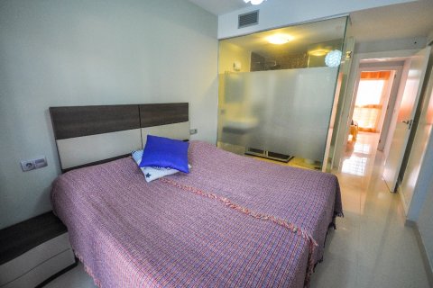 Huoneisto myytävänä Punta Prima, Alicante, Espanja, 2 makuuhuonetta, 67 m2 No. 145503 - kuva 12
