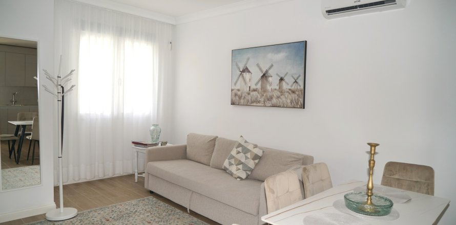 Townhouse in Alicante, Spanien 3 Schlafzimmer, 80 m2 Nr. 140337