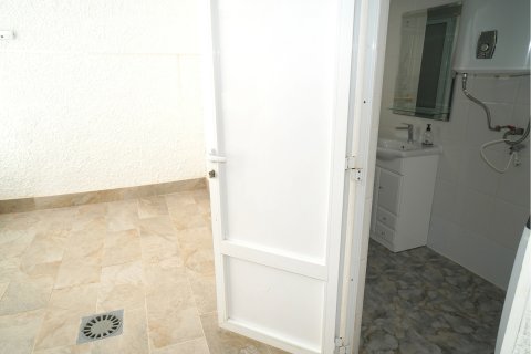 Townhouse zum Verkauf in Alicante, Spanien 3 Schlafzimmer, 80 m2 Nr. 140337 - Foto 8