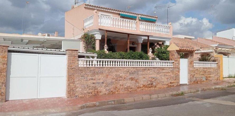 Townhouse in Cartagena, Murcia, Spanien 5 Schlafzimmer, 202 m2 Nr. 140335