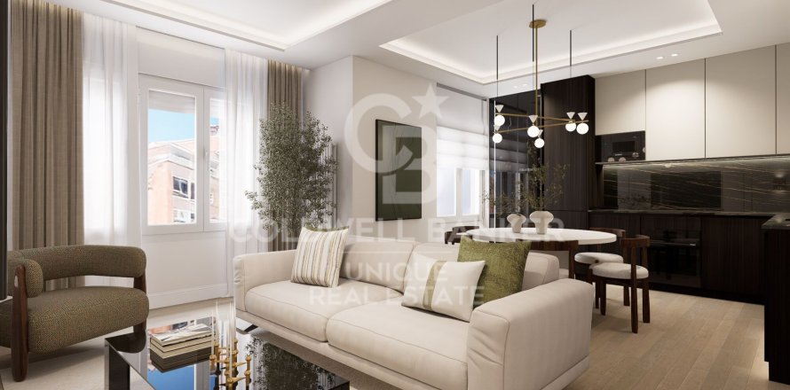 Apartamento en Madrid, España 2 dormitorios, 131 m2 No. 157773