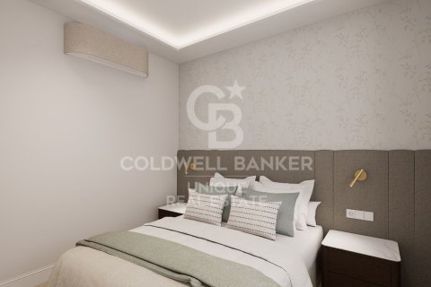 Apartamento en venta en Madrid, España 2 dormitorios, 131 m2 No. 157773 - foto 3