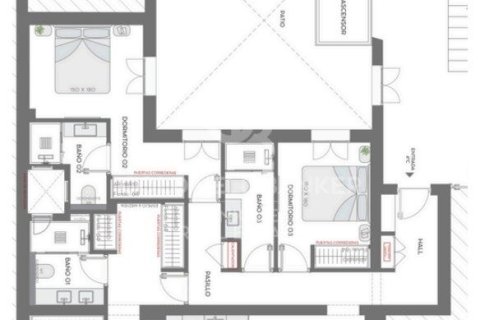 Apartamento en venta en Madrid, España 2 dormitorios, 131 m2 No. 157773 - foto 7