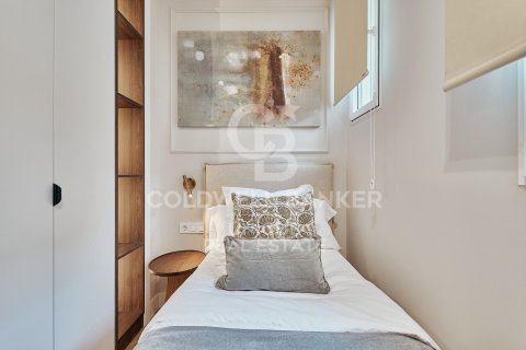 Apartamento en venta en Madrid, España 2 dormitorios, 48 m2 No. 157772 - foto 16