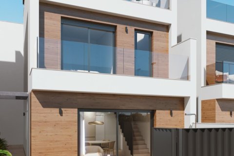 Продажа виллы в Сан-Педро-дель-Пинатар, Мурсия, Испания 3 спальни, 129м2 №117089 - фото 2