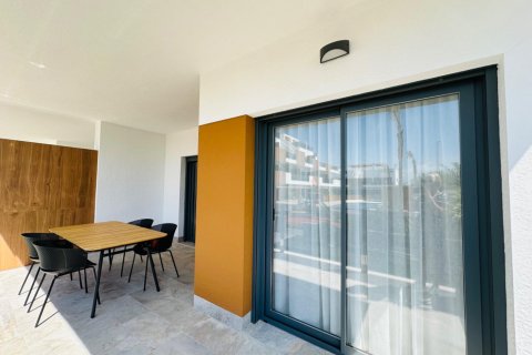 Bungalow for sale Pilar de la Horadada, Alicante, Spain 2 bedrooms, 127 sq.m. No. 117086 - photo 9