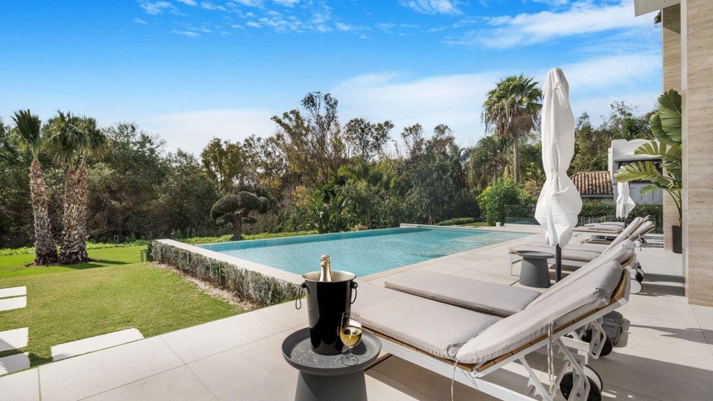 Villa à Marbella, Malaga, Espagne 6 chambres, 823 m2 No. 99393