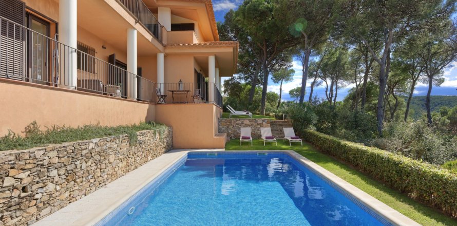 Dom w Tamariu, Girona, Hiszpania 5 sypialni, nr 141245