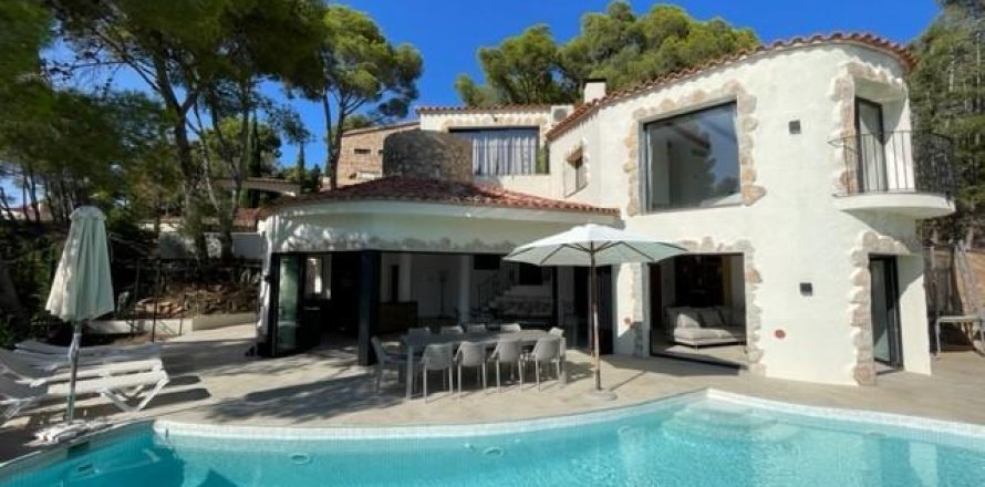 Dom w Tamariu, Girona, Hiszpania 5 sypialni, nr 141248