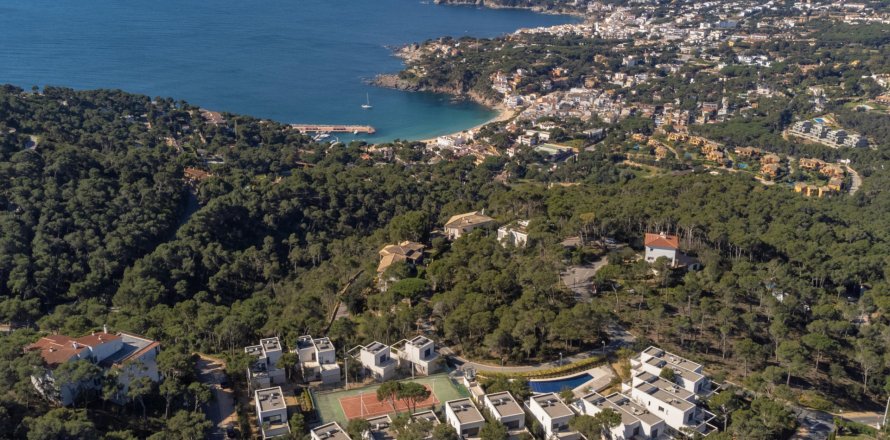 House in Llafranc, Girona, Spanien 4 Schlafzimmer, Nr. 141243