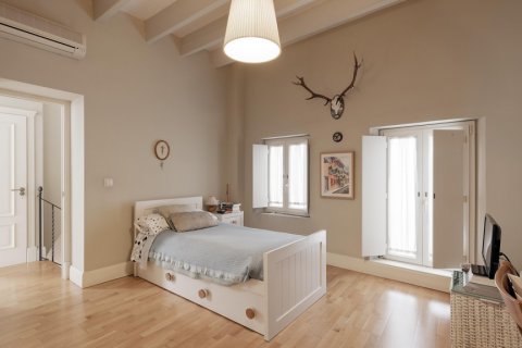 Huvila myytävänä Sevilla, Seville, Espanja, 6 makuuhuonetta, 422 m2 No. 113762 - kuva 25