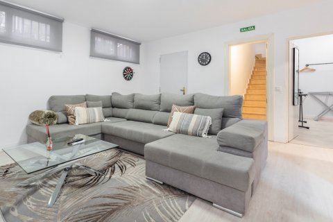 House for sale Madrid, Spain 6 bedrooms, 366 sq.m. No. 113763 - photo 26