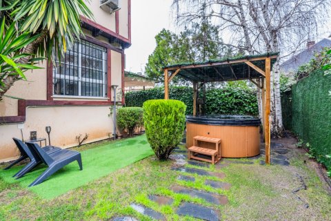 House for sale Madrid, Spain 6 bedrooms, 366 sq.m. No. 113763 - photo 2