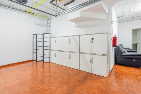 House for sale Madrid, Spain 6 bedrooms, 366 sq.m. No. 113763 - photo 29