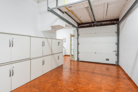 House for sale Madrid, Spain 6 bedrooms, 366 sq.m. No. 113763 - photo 30