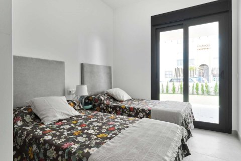 Продажа дома в Торревьеха, Аликанте, Испания 2 спальни, 98.1м2 №176034 - фото 29
