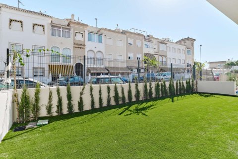 Продажа дома в Торревьеха, Аликанте, Испания 2 спальни, 98.1м2 №176034 - фото 7