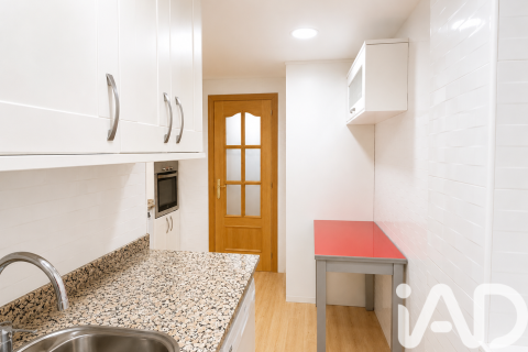 Apartament w Madrid, Hiszpania 2 sypialnie, 86 mkw. nr 172593 – zdjęcie 23