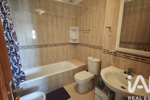 Villetta a schiera in vendita a Torrevieja, Alicante, Spagna 4 camere da letto, 157 mq. N° 172592 - foto 23