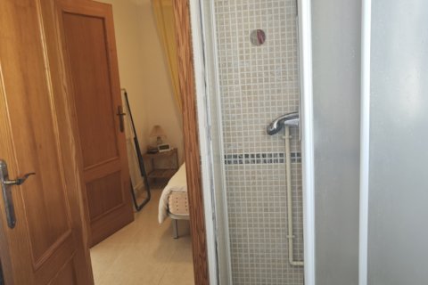 Villetta a schiera in vendita a Torrevieja, Alicante, Spagna 4 camere da letto, 157 mq. N° 172592 - foto 11