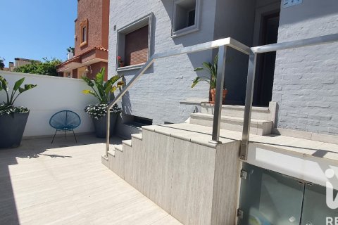 Townhouse à vendre à Almeria, Espagne, 5 chambres, 337 m2 No. 172595 - photo 2
