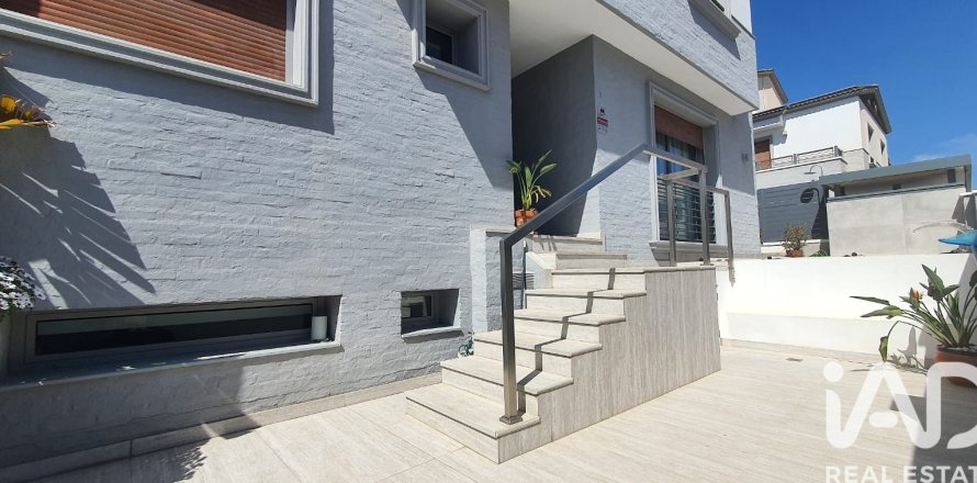 Townhouse à Almeria, Espagne 5 chambres, 337 m2 No. 172595