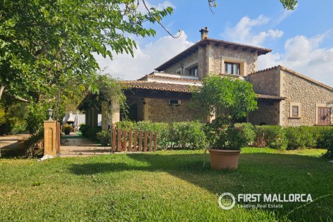 Продажа финки в Аларо, Майорка, Испания 7 спален, 484м2 №194099 - фото 2