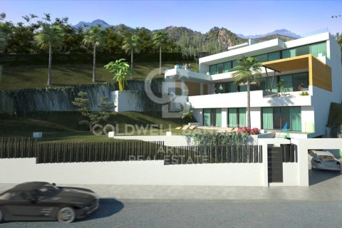 Villa i Marbella, Malaga, Spanien 790 kvm. Nr. 158041
