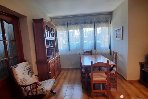 House for sale in Garrafe de Torio, Leon, Spain 3 bedrooms, 1291 sq.m. No. 153959 - photo 10