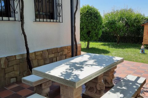 House for sale in Garrafe de Torio, Leon, Spain 3 bedrooms, 1291 sq.m. No. 153959 - photo 7