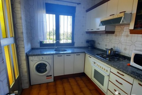 House for sale in Garrafe de Torio, Leon, Spain 3 bedrooms, 1291 sq.m. No. 153959 - photo 27