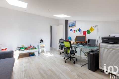 Продажа дома в Сабадель, Барселона, Испания 4 спальни, 230м2 №153956 - фото 21