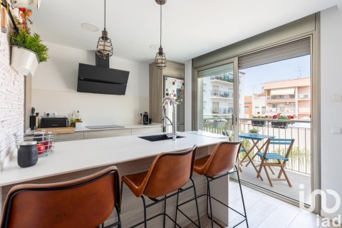 Продажа дома в Сабадель, Барселона, Испания 4 спальни, 230м2 №153956 - фото 2