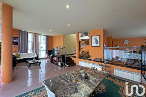 Hus till salu i Sitges, Barcelona, Spanien 4 sovrum, 544 kvm. Nr. 153954 - foto 3