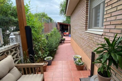 Продажа дома в Лерида, Испания 5 спален, 295м2 №153953 - фото 11