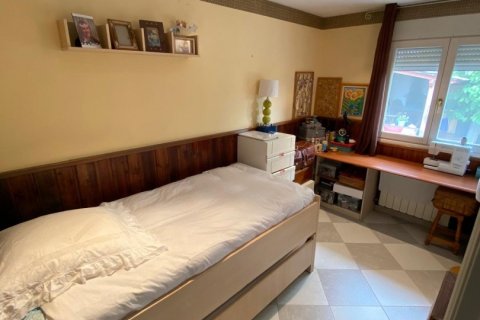 Продажа дома в Лерида, Испания 5 спален, 295м2 №153953 - фото 9