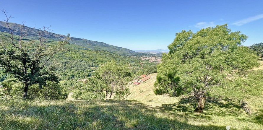 Liikekiinteistö Hervas, Caceres, Espanja No. 153957