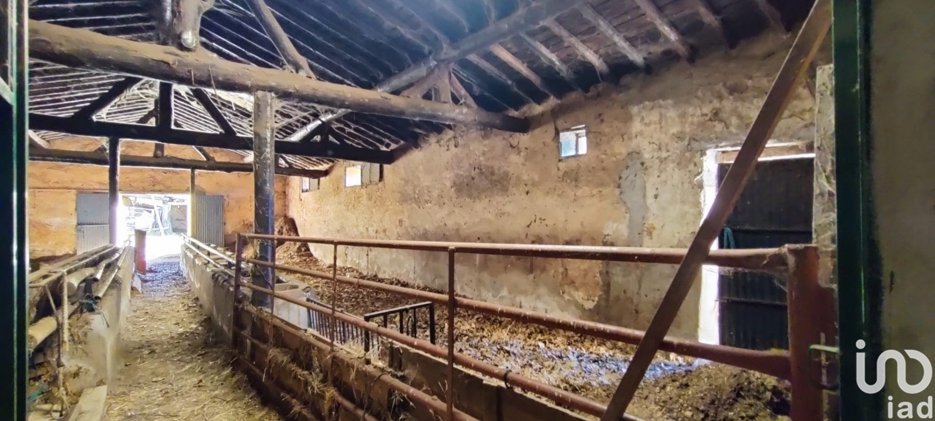 Commercial property à Hervas, Caceres, Espagne No. 153957