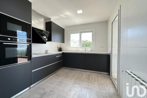 Hus till salu i Sant Pol de Mar, Barcelona, Spanien 4 sovrum, 252 kvm. Nr. 153958 - foto 9